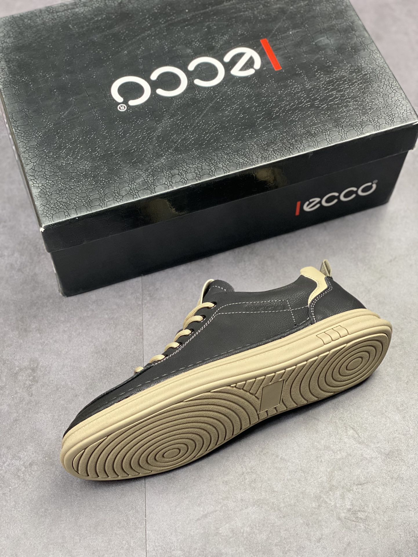 ECCO/Aibu sports running shoes/casual shoes quality stamped logo