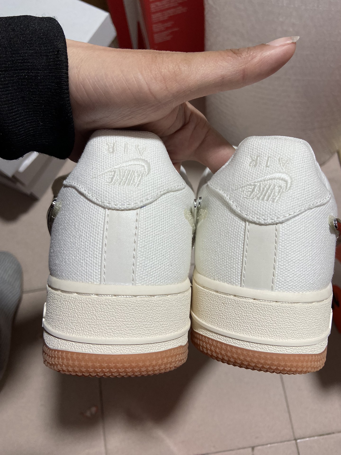 AF1米白银钩尺码40-47.5无4