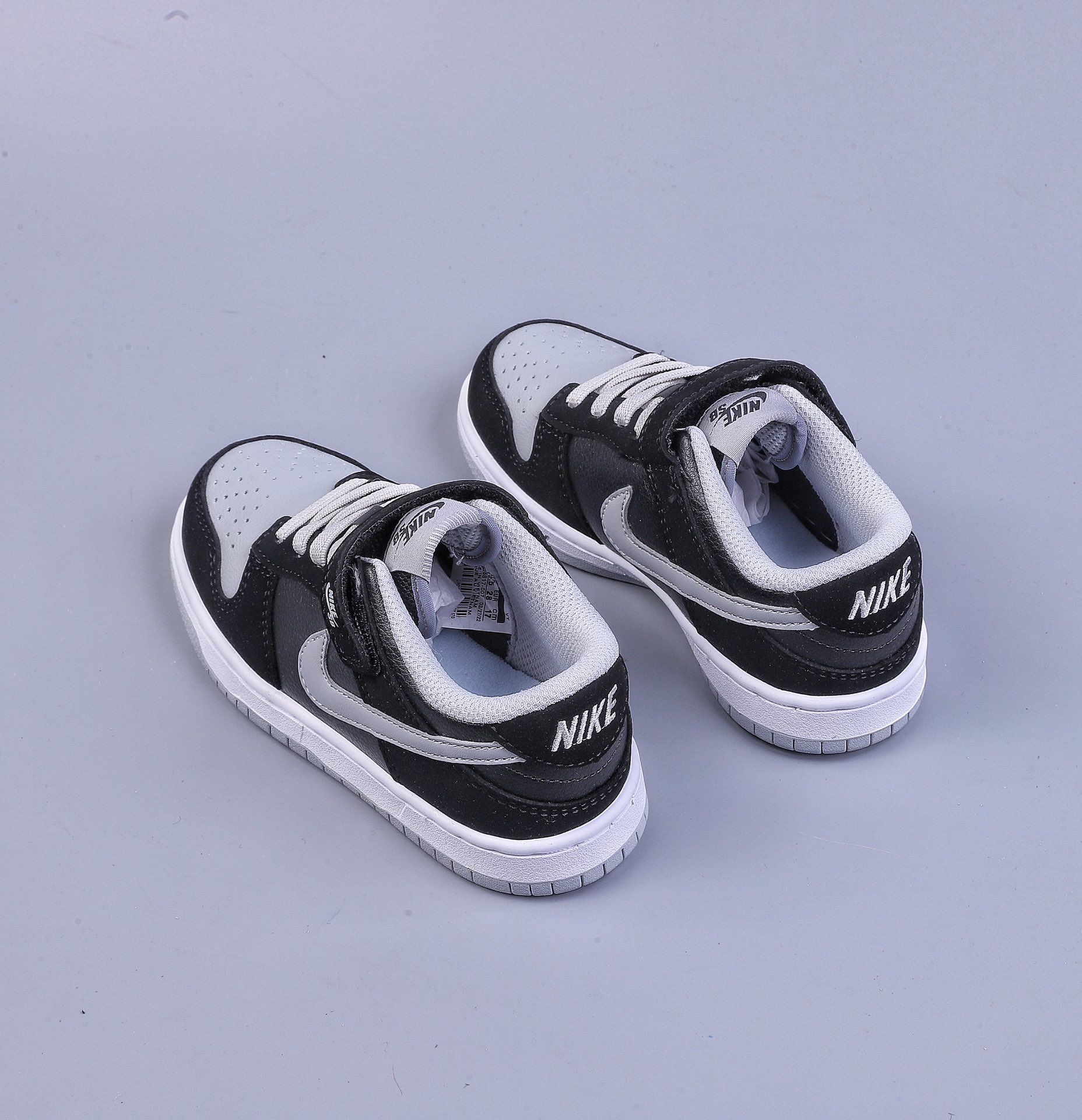 120 Nike SB Dunk Pro 耐克SB低帮时尚童鞋 BQ6817-007