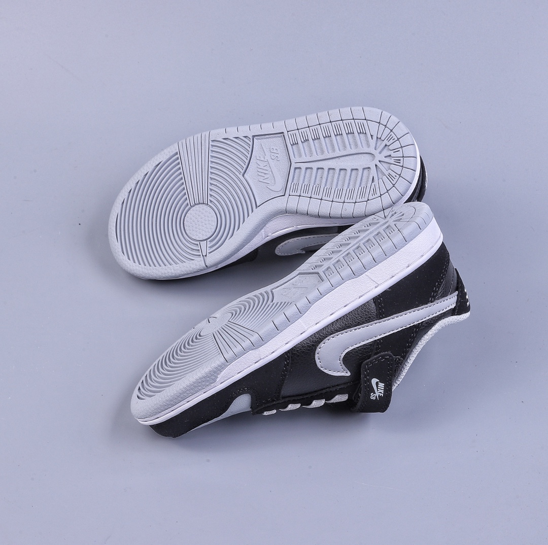 120 Nike SB Dunk Pro 耐克SB低帮时尚童鞋 BQ6817-007