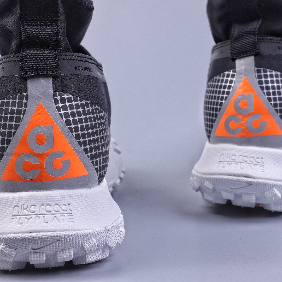 240 Nike ACG Mountain Fly High GORE-TEX ACG户外登山系列越跑高帮休闲运动徒步鞋 CT2904-001