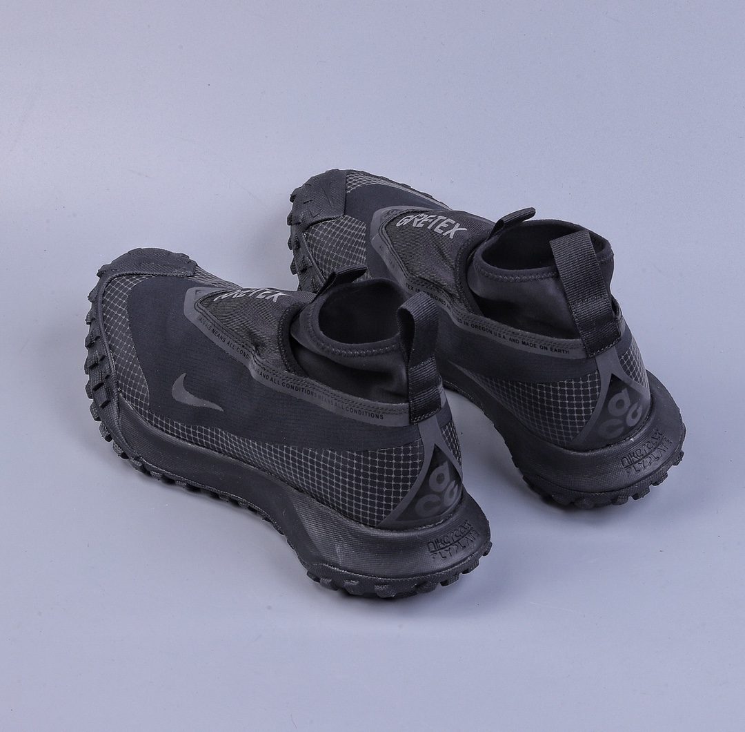 240 Nike ACG Mountain Fly High GORE-TEX ACG户外登山系列越跑高帮休闲运动徒步鞋 CT2904-002