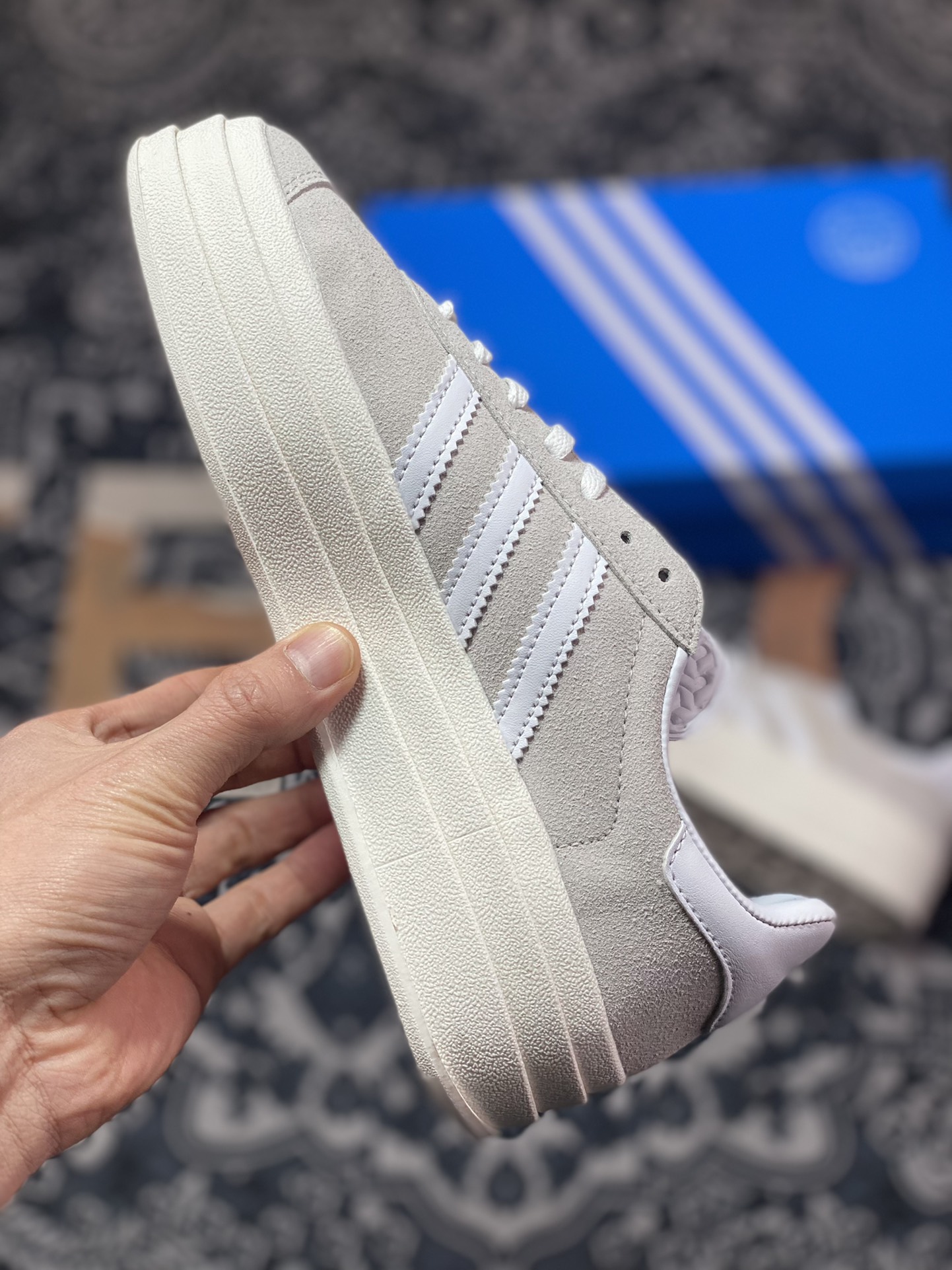 Adidas Originals Gazelle Bold W Gazelle Platform Shoes ”Fleece Light Gray” HQ6893