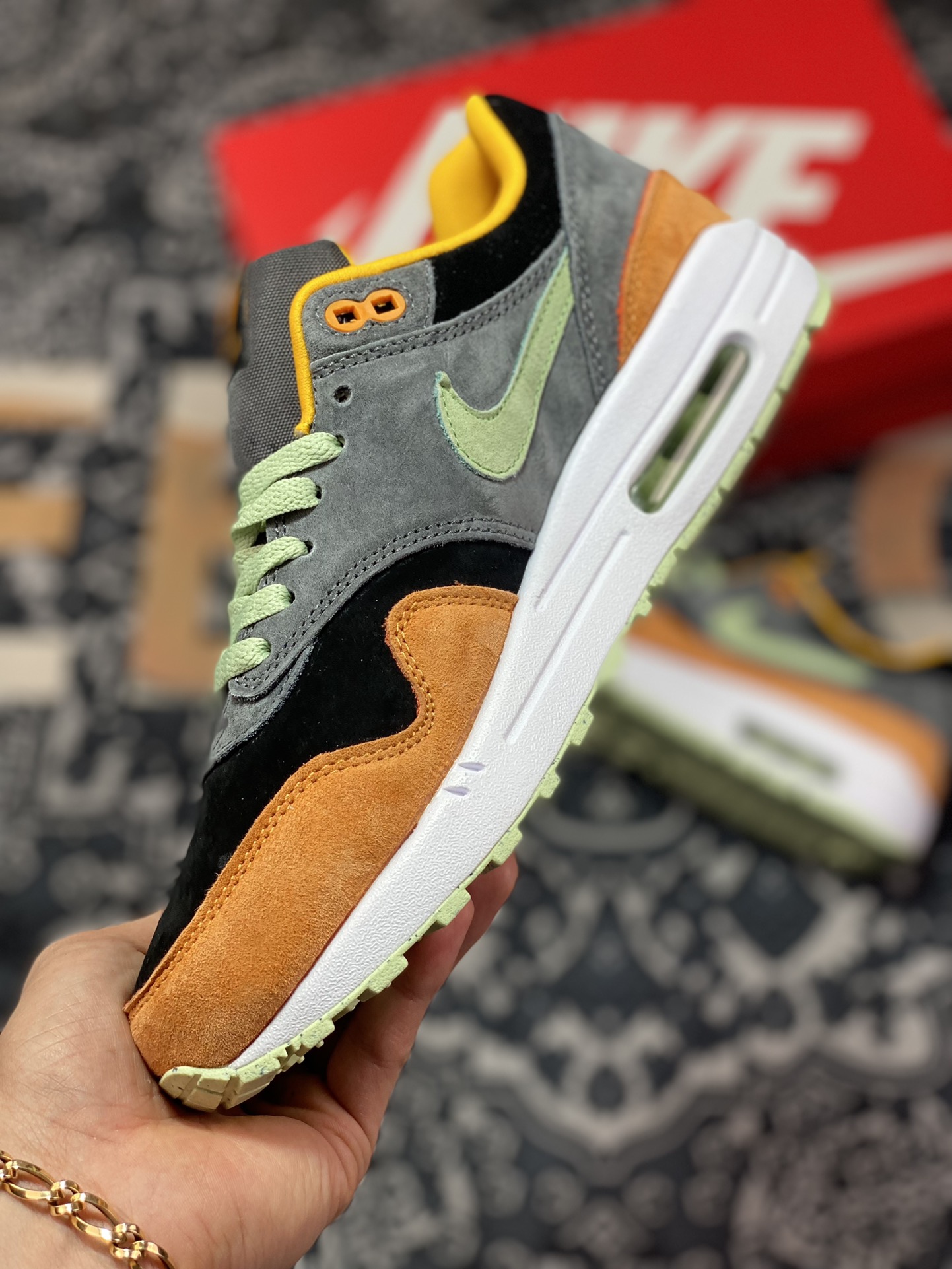 200 Nike Air Max 1 Premium”Ugly Duckling – Ceramic”初代慢跑鞋“黑棕”DZ0482-001