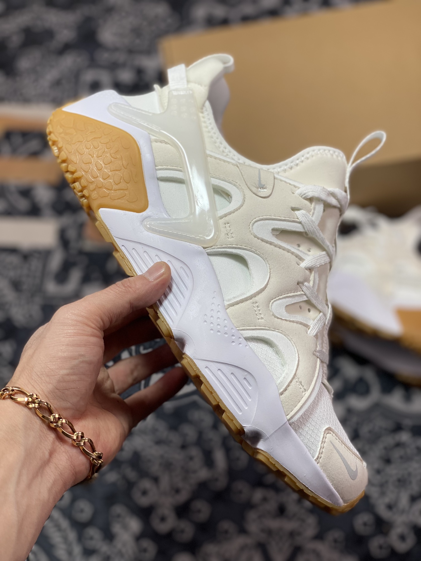 220 Nike Air Huarache Craft”White Gum”华莱士慢跑鞋“布面米白生胶底”DQ8031-101