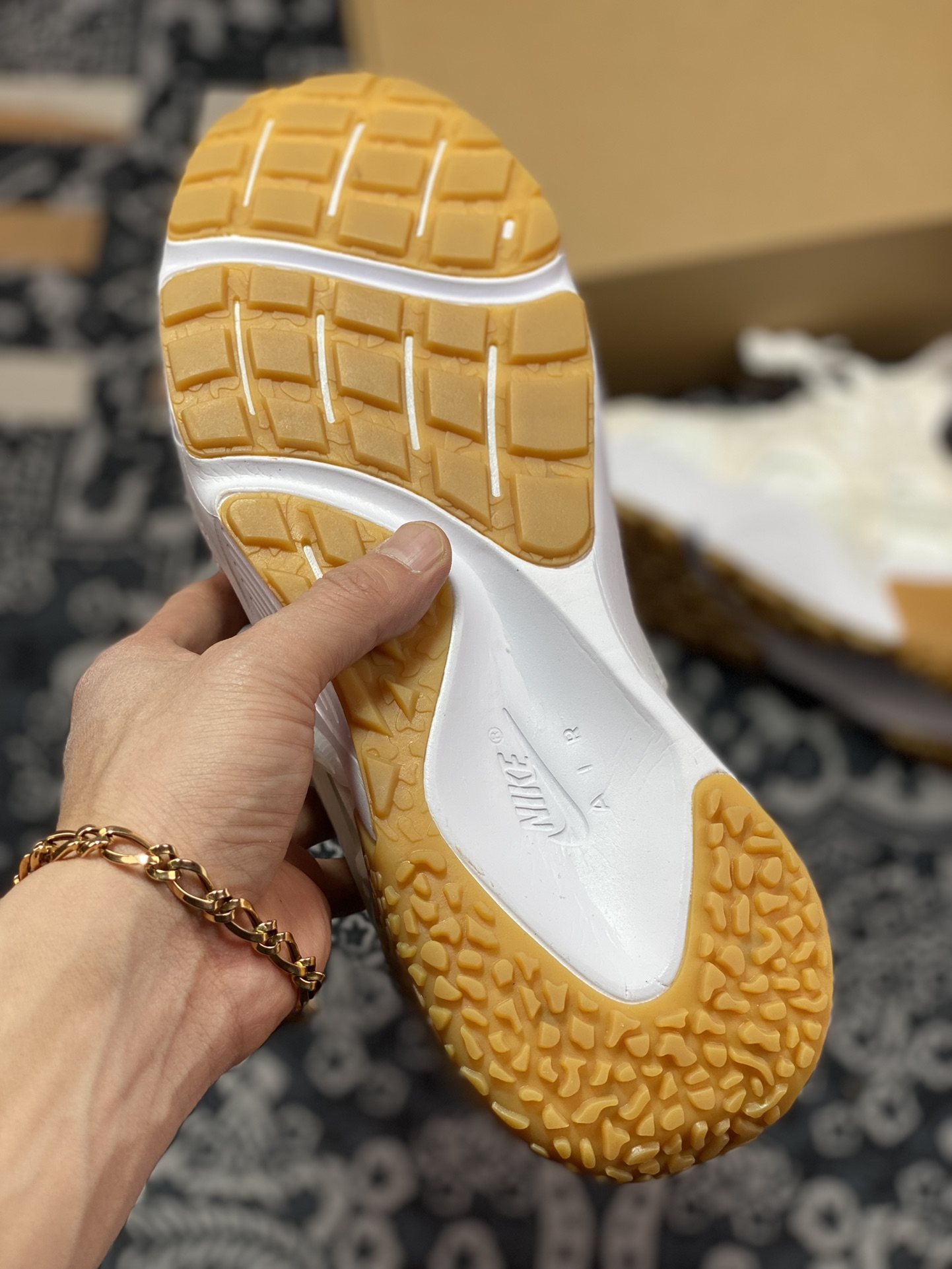 220 Nike Air Huarache Craft”White Gum”华莱士慢跑鞋“布面米白生胶底”DQ8031-101