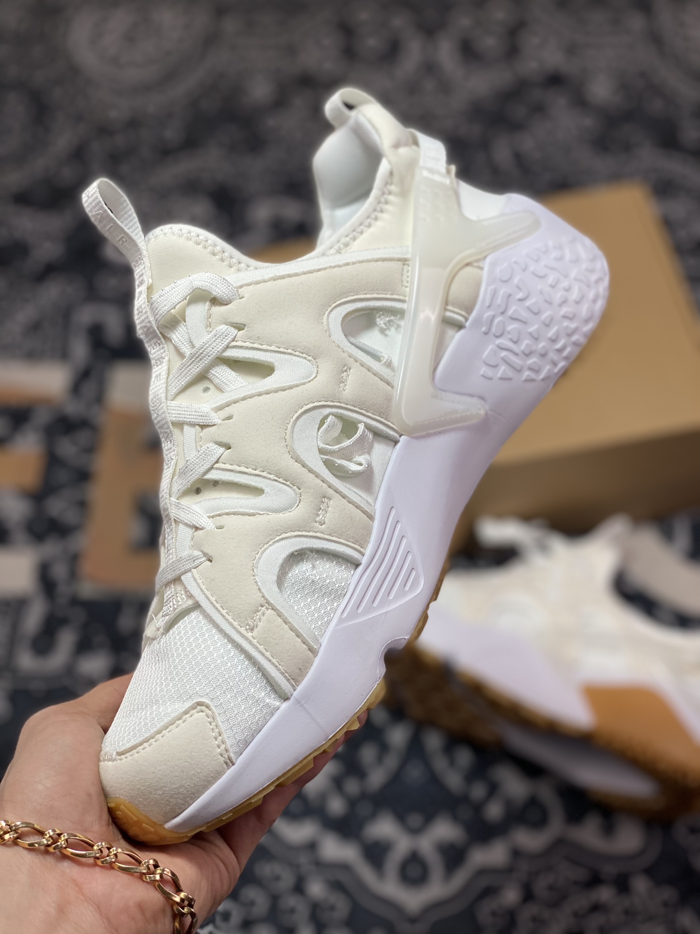 220 Nike Air Huarache Craft”White Gum”华莱士慢跑鞋“布面米白生胶底”DQ8031-101