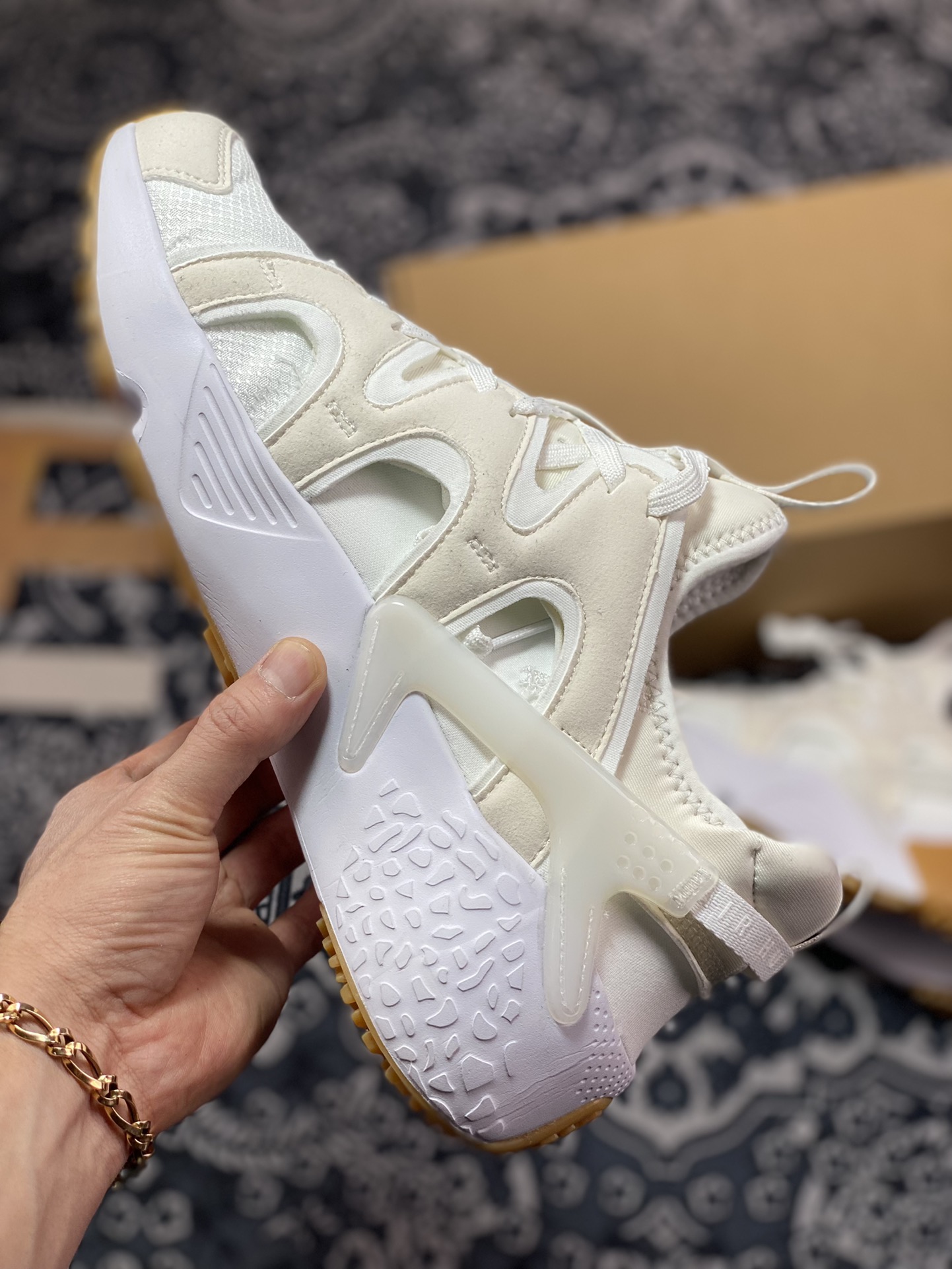 220 Nike Air Huarache Craft”White Gum”华莱士慢跑鞋“布面米白生胶底”DQ8031-101
