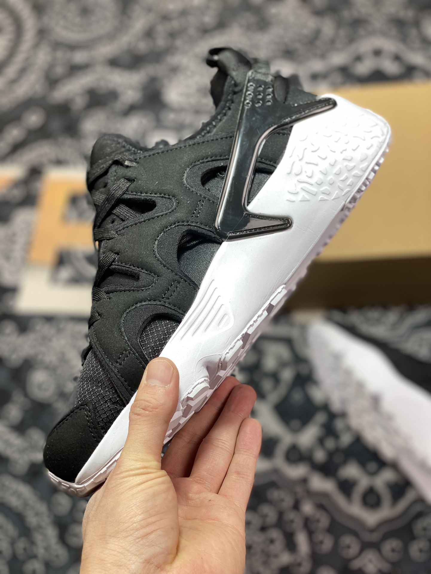 220 Nike Air Huarache Craft”Black/White”华莱士慢跑鞋“布面黑白”DQ8031-100