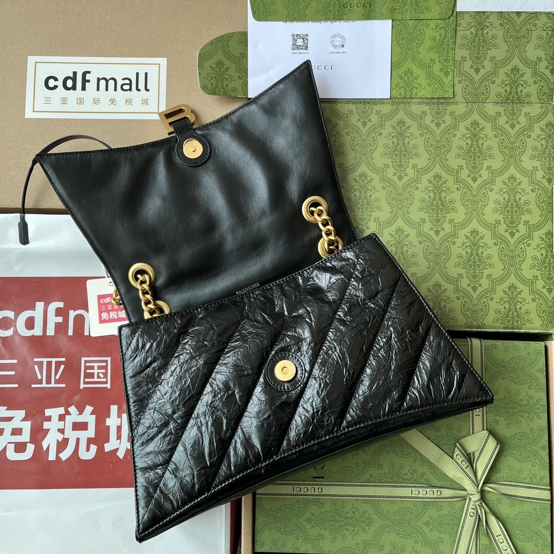 原厂皮配Cdfmall三亚免税店手提袋来自巴黎世家22年秋冬系列Crush气场强大的实用型大包包强势回归