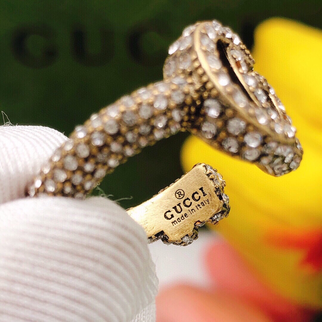 NO:111817,No. GJZ0006 Gucci new double G diamond ring, jewelry boutique, gucci, gucci, ring19860909编号GJZ0006 Gucci古驰新款双G镶钻戒指,饰品精品,gucci,gucci,ring,Jewelry