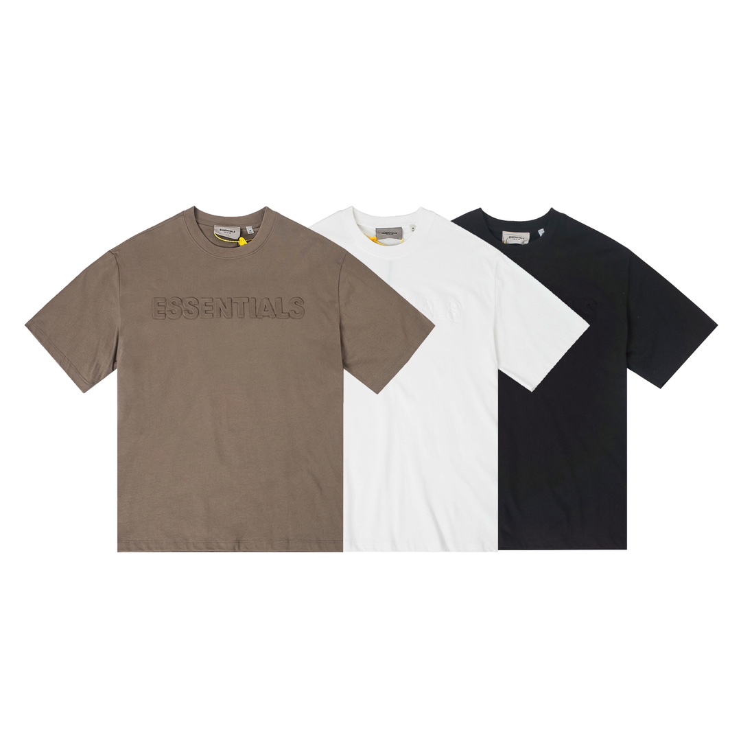 ESSENTIALS 前字母压花3D立体短袖T恤
款号：ES2207# 
颜色：米...