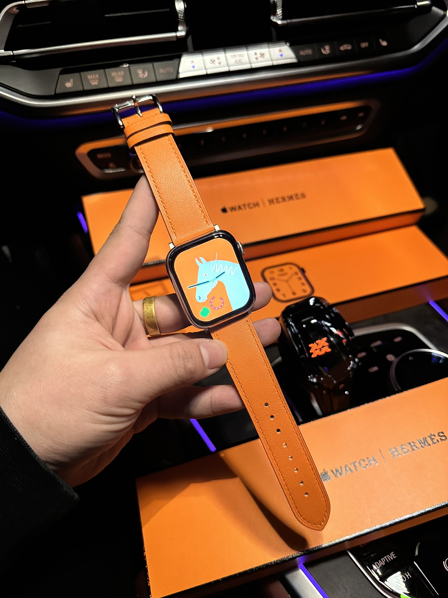 上手实拍 爱马仕联名苹果Watch8 手表 外观配件对标正品 满满的奢侈感