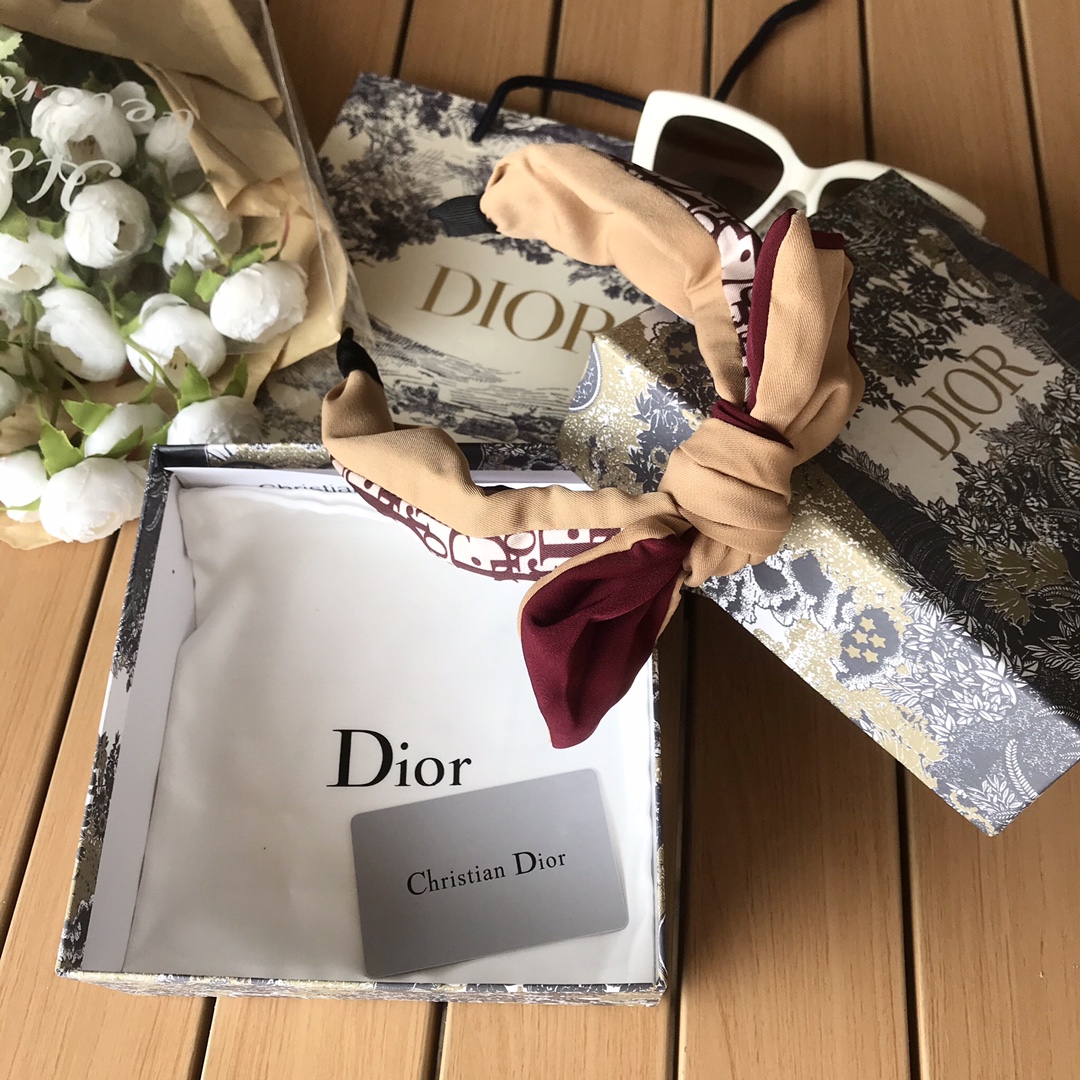 디올 헤어악세 131136 Dior Accessories