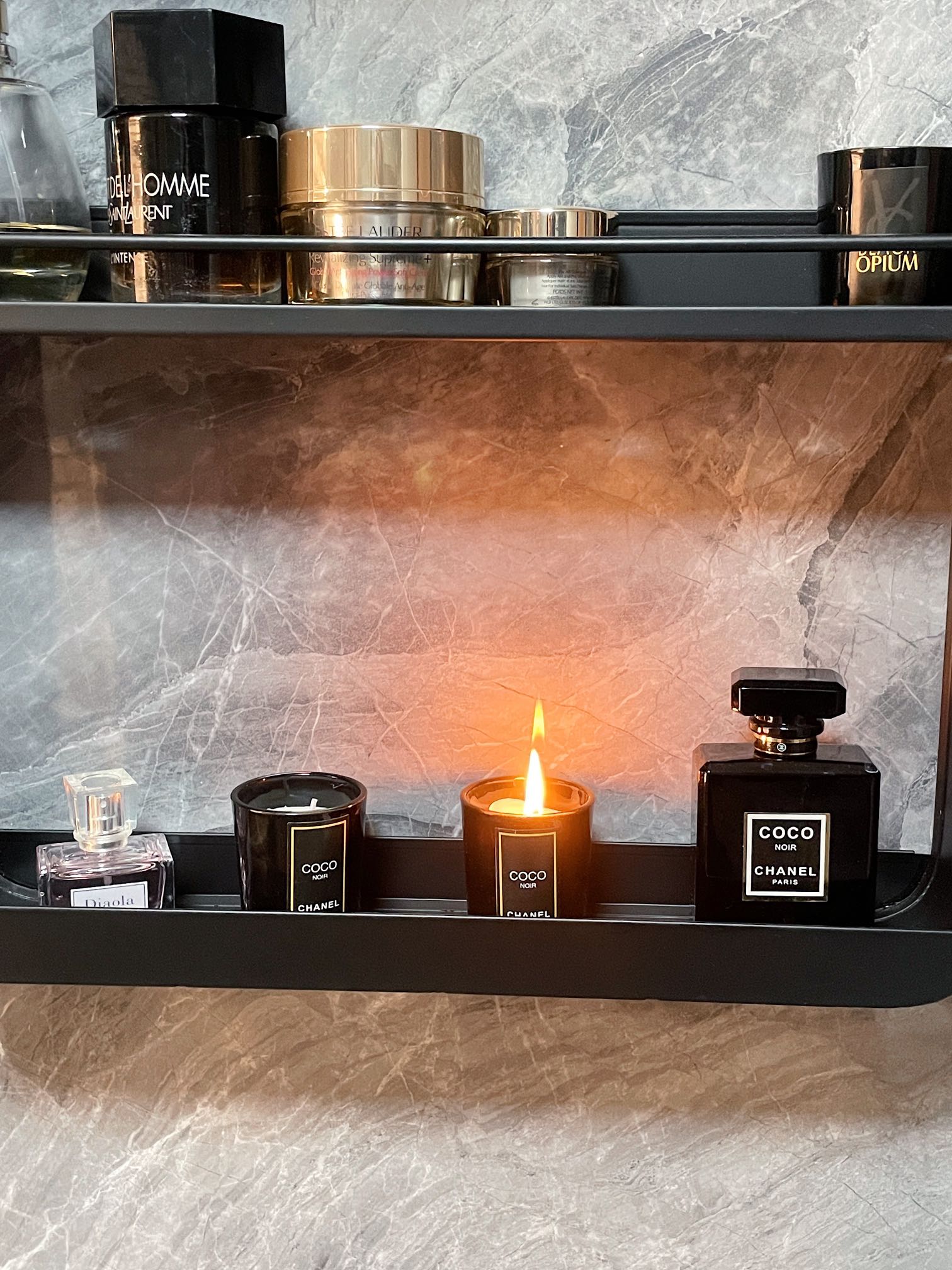 MadnessDeliver the best fragrance to youThis fragrance, I can only tell - Perfume 7