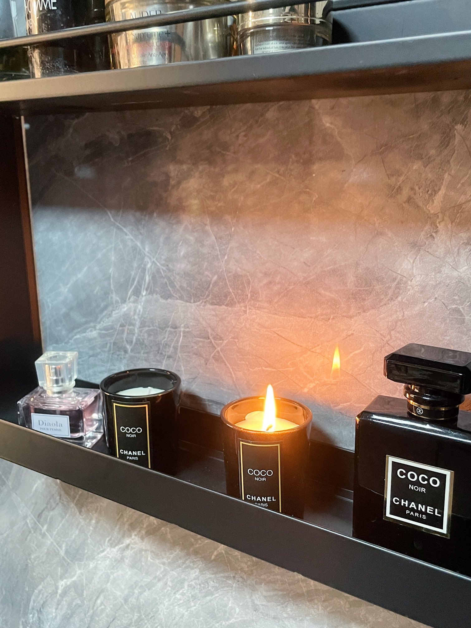 MadnessDeliver the best fragrance to youThis fragrance, I can only tell - Perfume 8