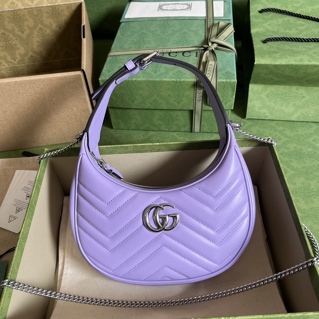 Gucci GG Marmont系列绗缝迷你手袋