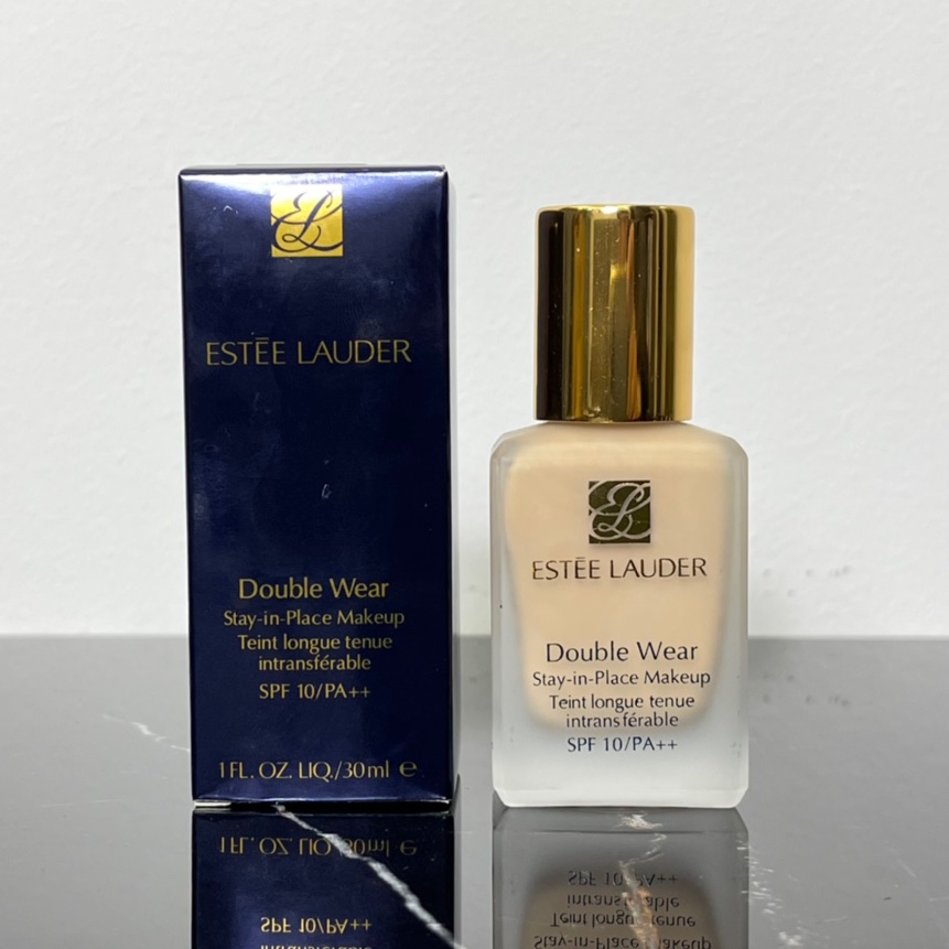 28 Versión de lujo, tres con un sello! (Nota al hacer pedido: Base DW Estée Lauder versión de lujo + número de color) B…
