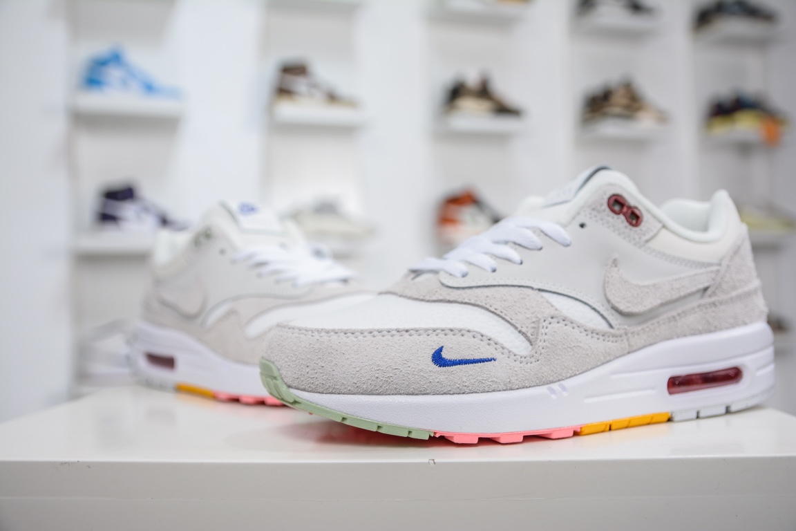 200 Nike Air Max 1 Pom Poms 米白 FB4959-121