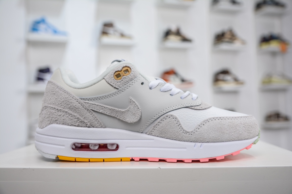 200 Nike Air Max 1 Pom Poms 米白 FB4959-121