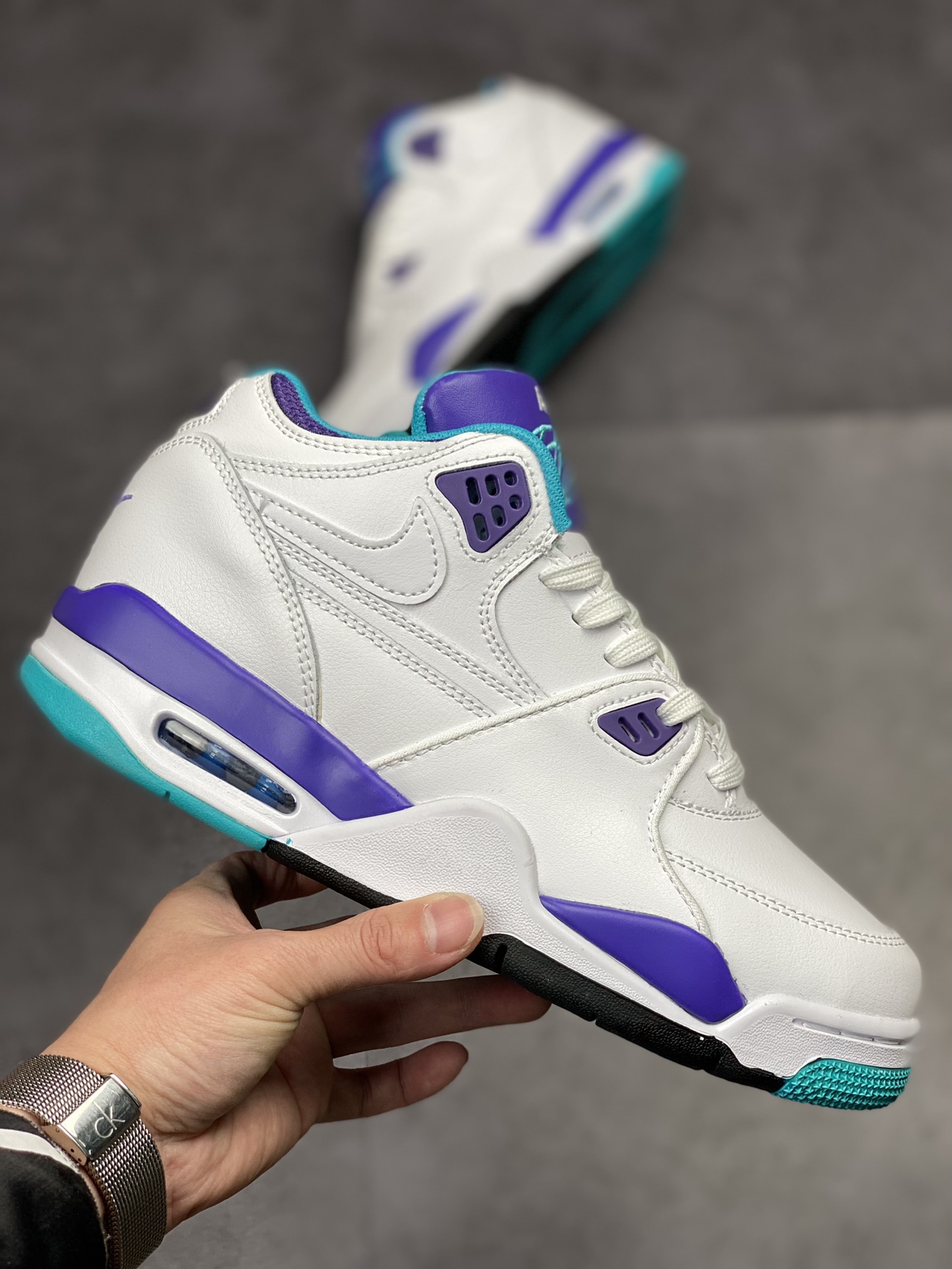 230 Nike Air Flight 89 皮革高帮复古篮球鞋 306252-113