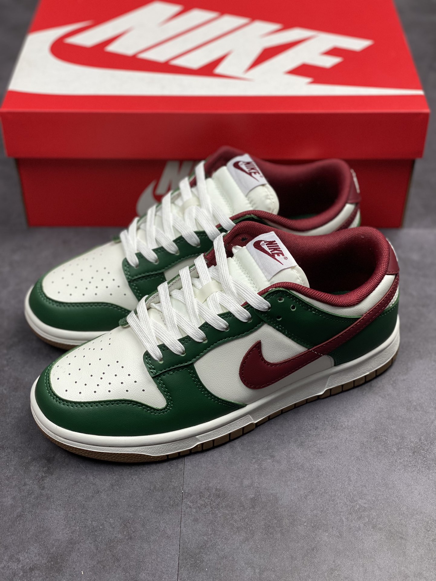 260 Nike SB Dunk Low ”Gorge Green”白绿拼接 FB7160-161