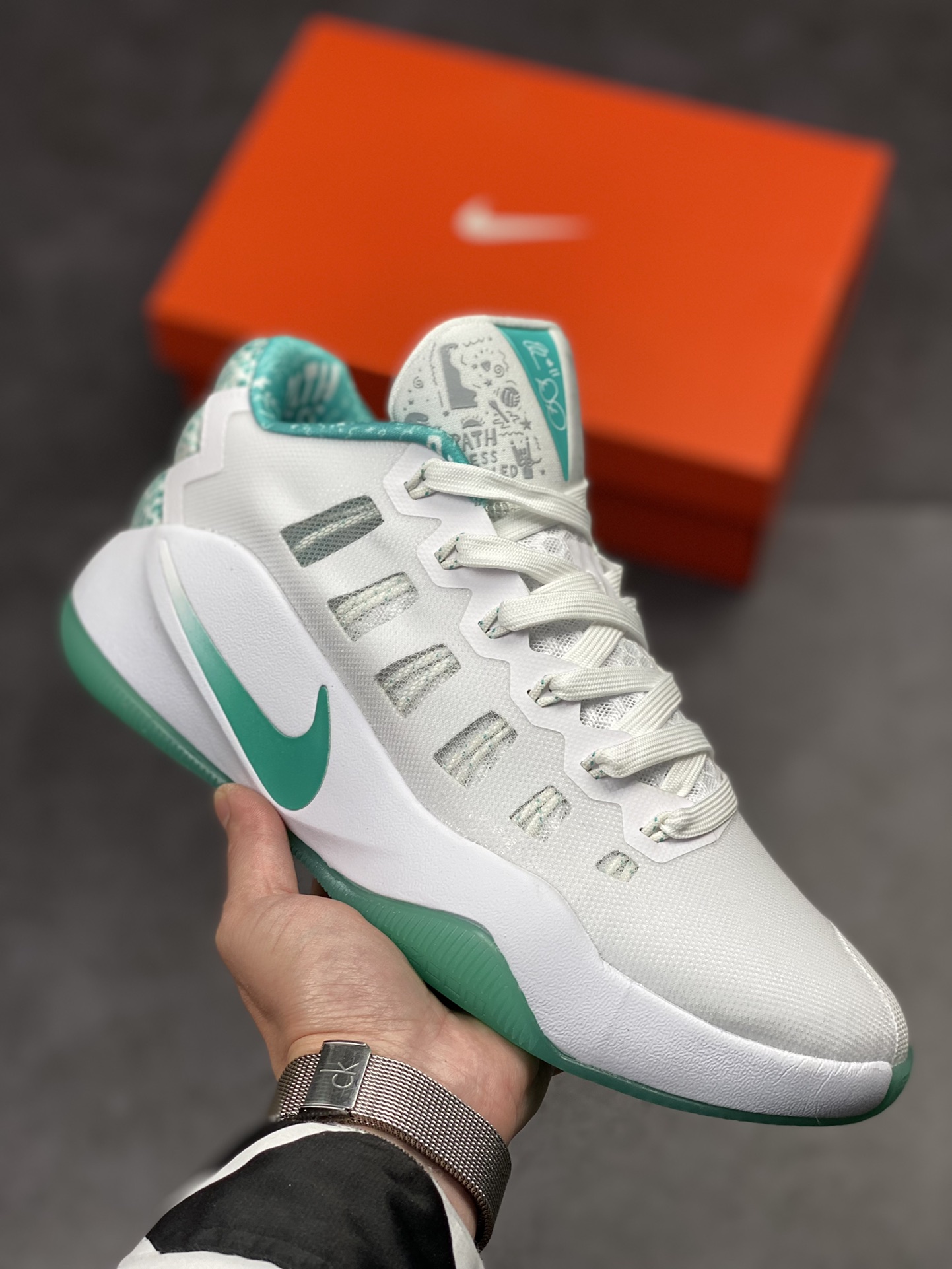 320 Nike Hyperdunk HD2016 Low 实战篮球鞋 869484-999