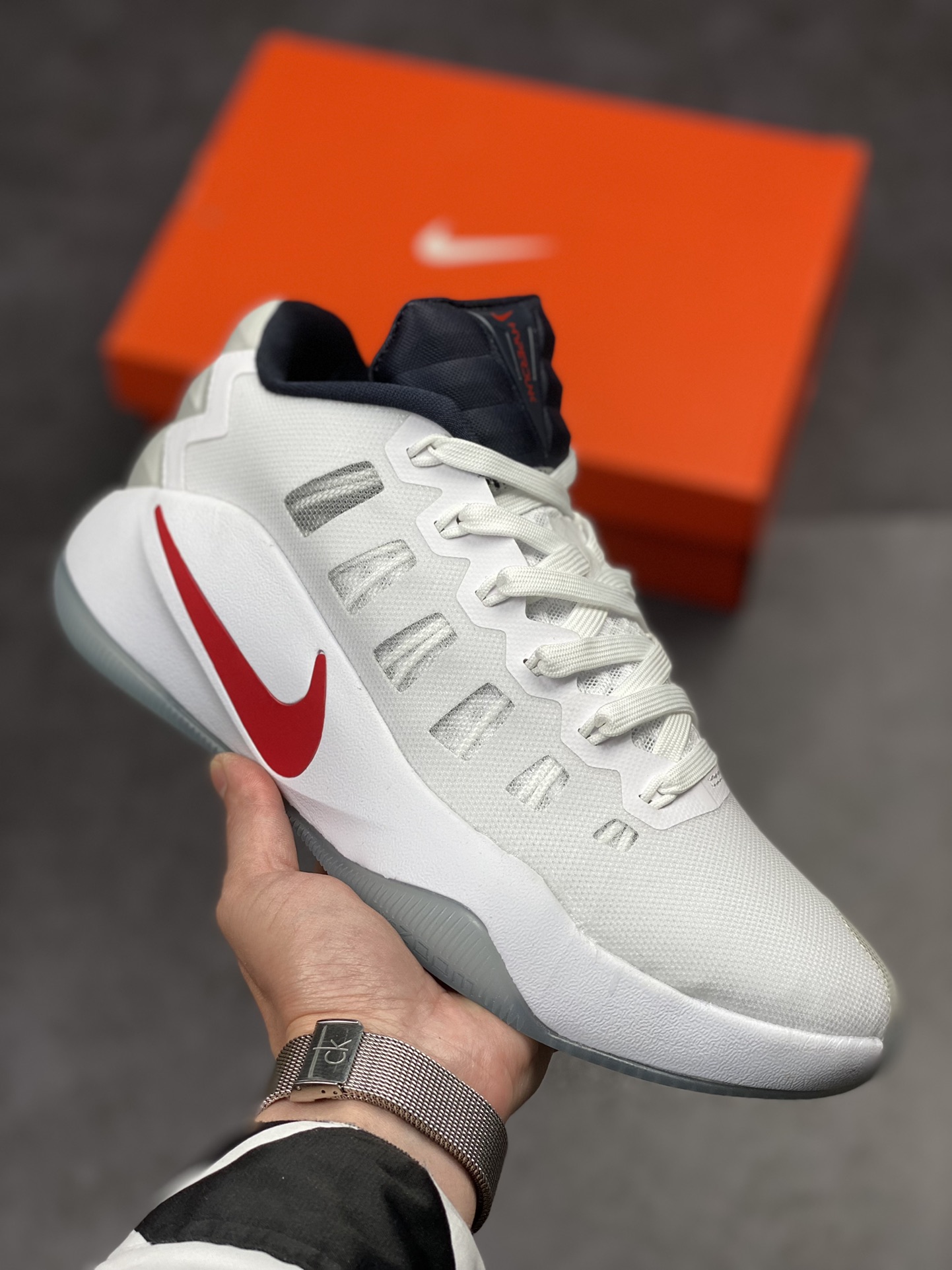 320 Nike Hyperdunk HD2016 Low 实战篮球鞋 844364-146