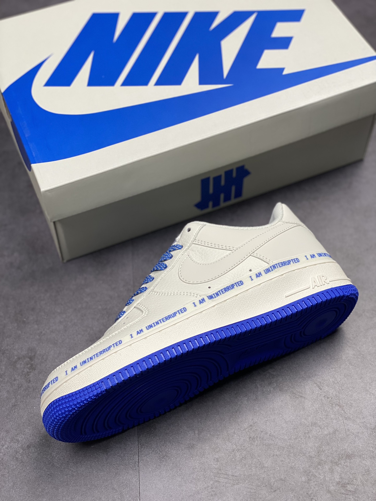 230 Nike Air Force 1 Low 07 米蓝签名涂鸦 QA1127-811