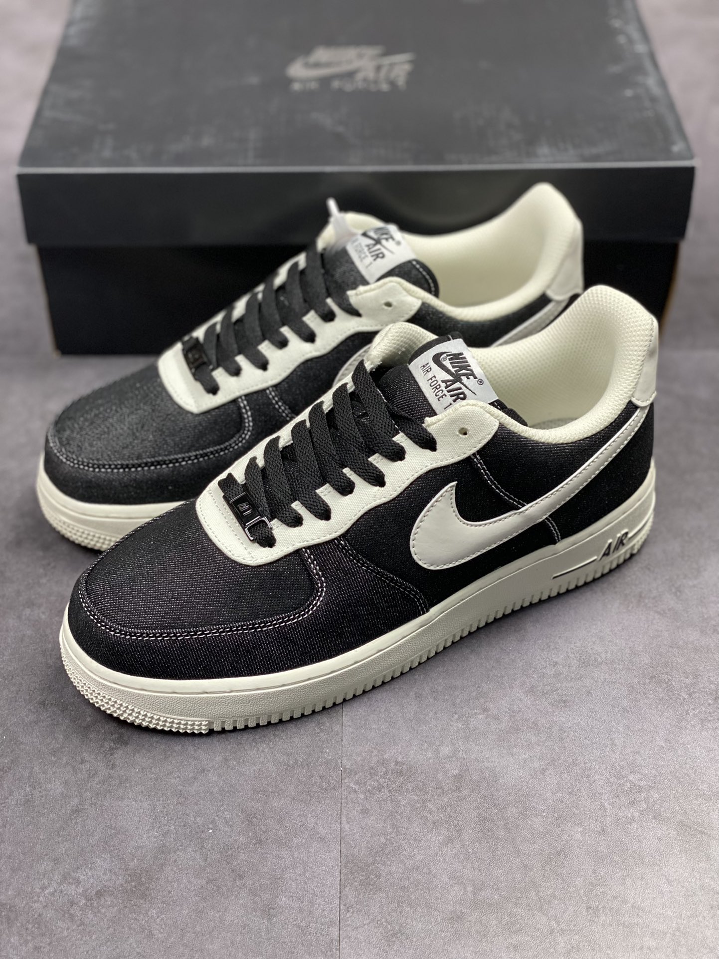 180 Nike Air Force 1 Low 07 牛仔黑 DG2296-001
