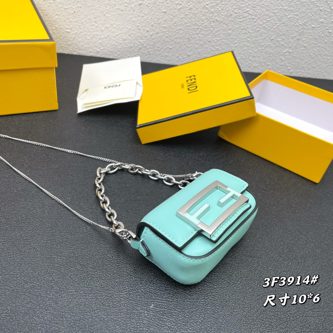 340 Fendi X Tiffany&Co.限量迷你nano 携手推出Baguette nano款独Tiffany BlueTM光滑牛皮制成 3F3914