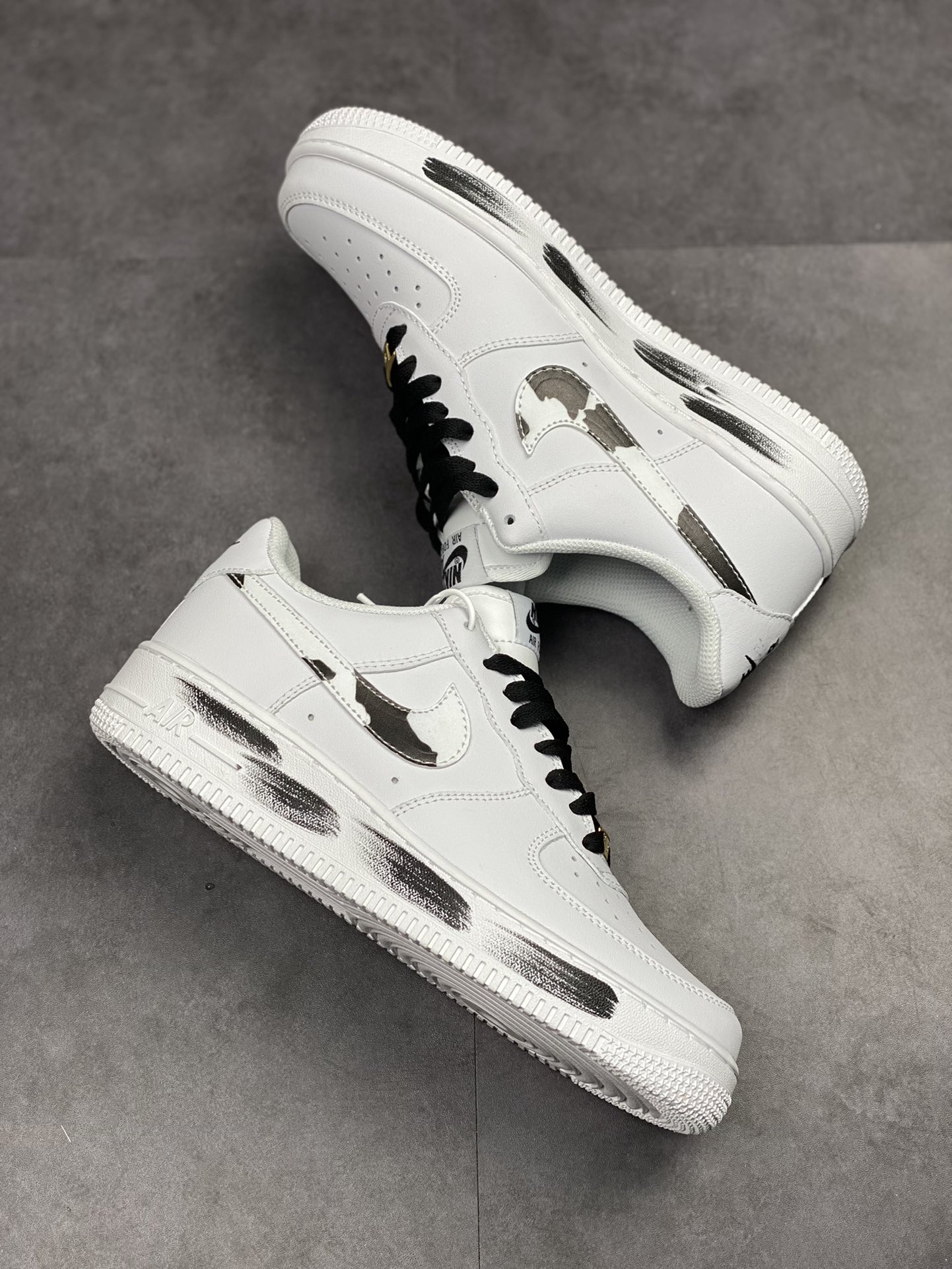 210 Nike Air Force 1 Low 07 白黑涂鸦 DE0023-001
