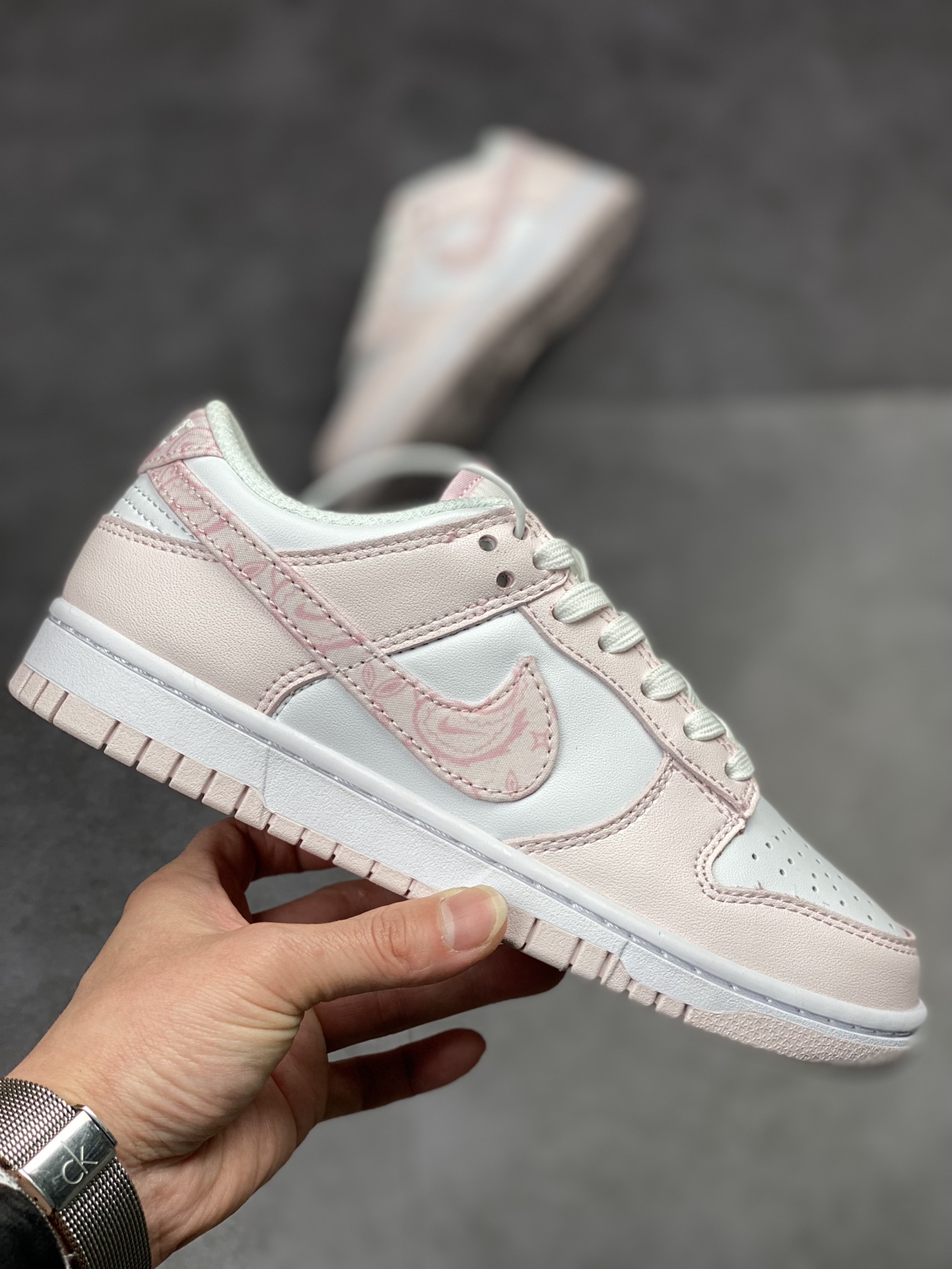 200 Nike Dunk Low Pink Paisley 珍珠粉 FD1449-100