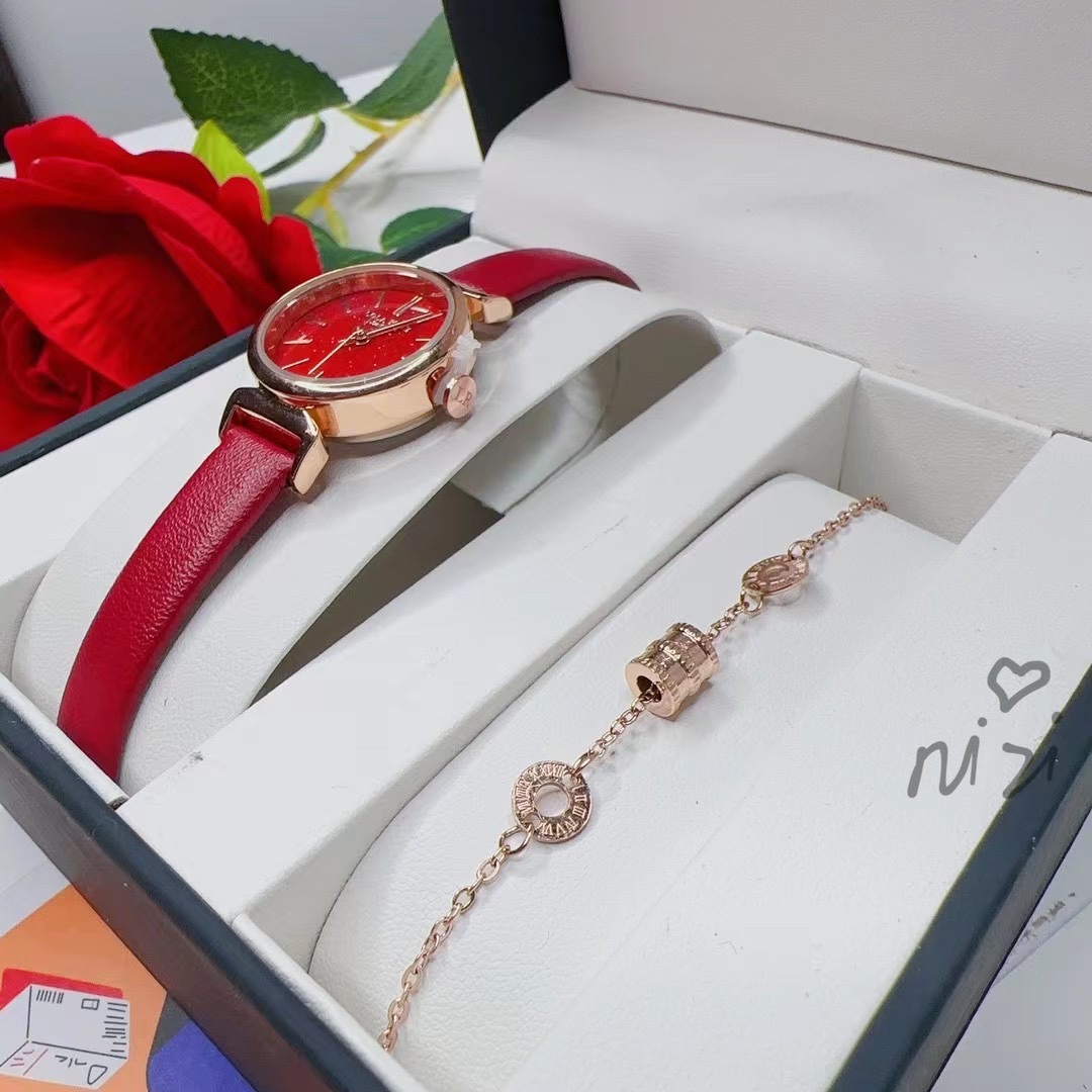 LolaRose Gold Rings Set with Quilala Box: Xuan’s Red Book Collaboration. - 图片 3