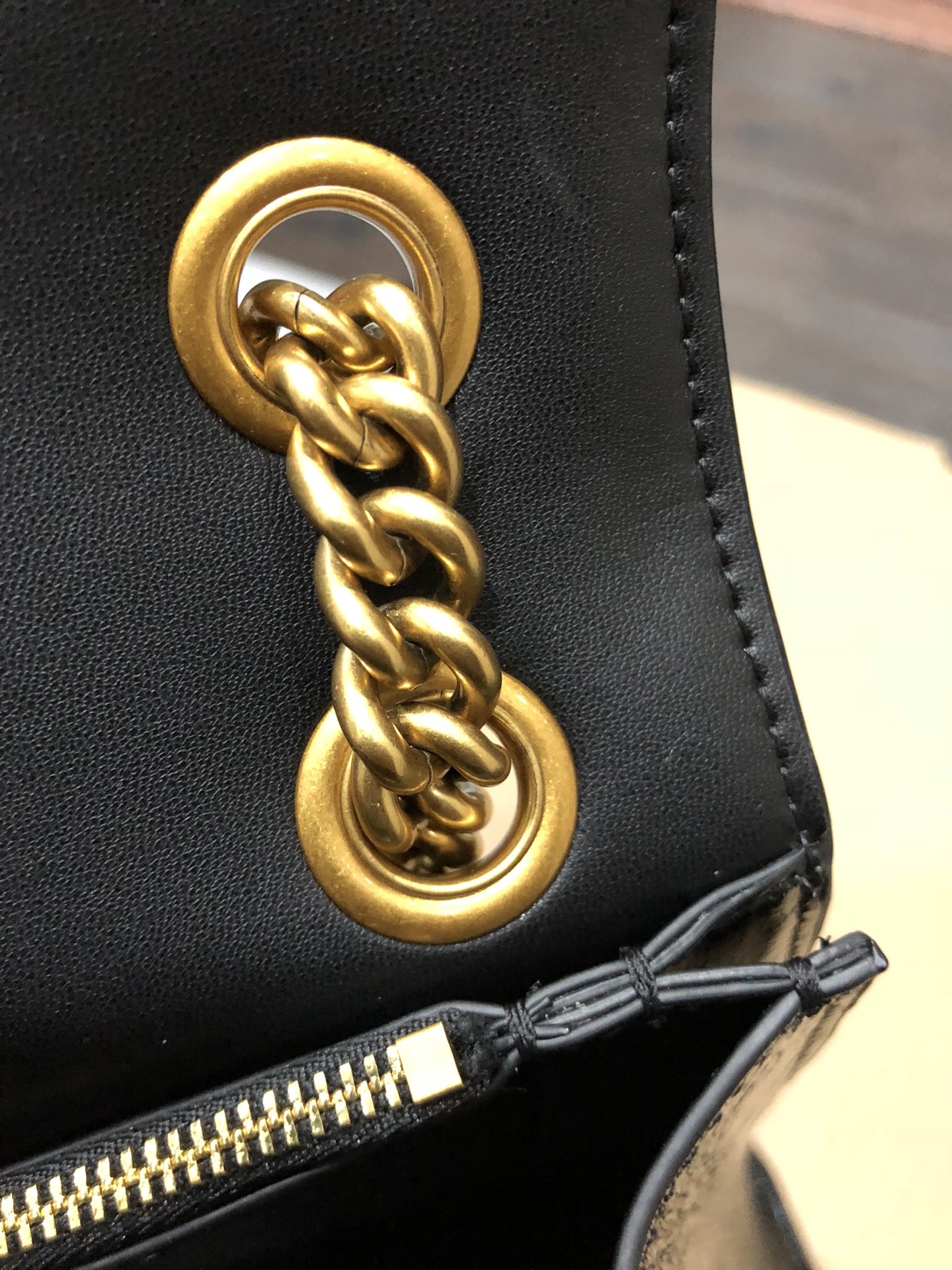 Balenciaga Style Black Leather Chain Bag style reference detail image 8 from source 776250