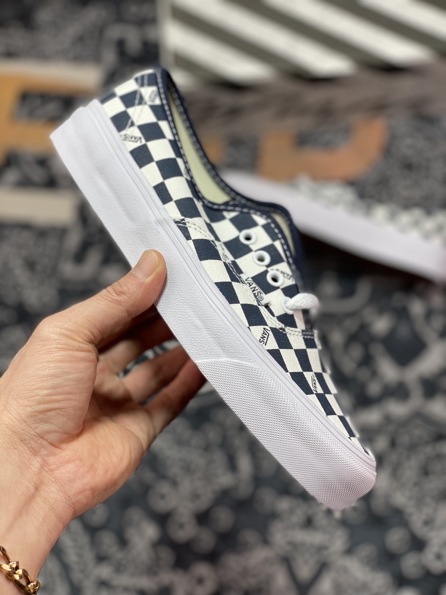 Vans Vault OG Authentic logo checkerboard retro casual canvas shoes