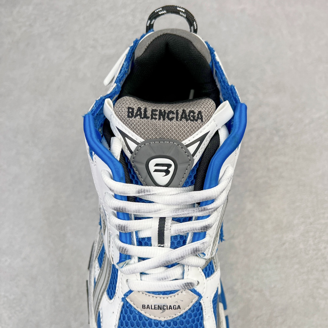 图片[5]-💰460 ＃VG零售版 BALENCIAGA Runner Sneaker 巴黎世家七代慢跑系列低帮复古野跑潮流运动鞋老爹鞋 尼龙和网布材质 磨损效果 鞋头边缘印有尺码 背面浮印尺码 外侧印有跑者徽标 鞋舌刺绣 Balenciaga 品牌标识 鞋跟背面 Balenciaga品牌标识 材质采用65%聚氨酯、35%聚酯纤维 全新 Runner 鞋型轮廓借鉴于 2000 年初的复古线条 搭载大网眼面料制成鞋面基础，由粉色、白色尼龍与橡胶质地覆盖鞋面诠释线条感 当中透过几道手缝线与折损痕更是精准的掌握历经时间淬炼的破旧痕迹 延续其手法至鞋领、鞋跟、鞋带、中底等部分均饰有破损及脏污之貌 尤其是鞋领处与鞋带孔眼条更是采用不规则做旧技术将内容物泡棉随机露出 尺码：35 36 37 38 39 40 41 42 43 44 45 46 编码：by5936030-运动鞋