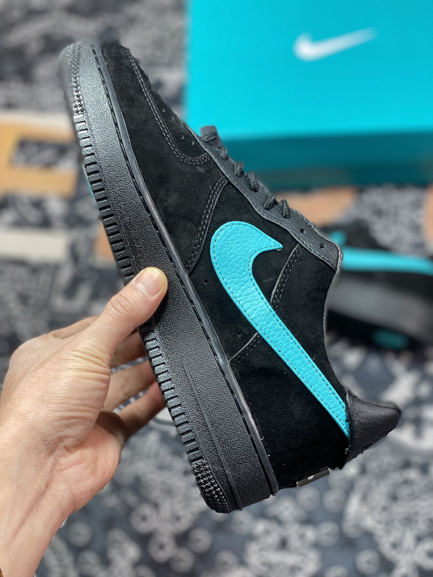 Tiffany & Co. x Nike Air Force 1 Low SP ”1837” Air Force 1 sneakers ”Co-branded black Tiffany blue” DZ1382-001