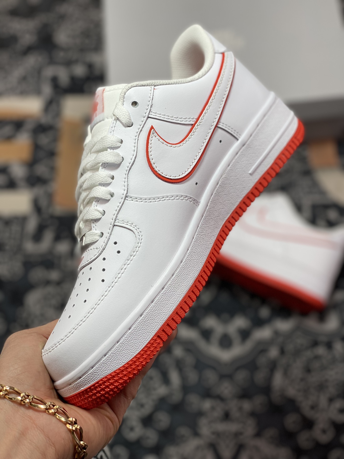 200 Nike Air Force 1'07 Low"White/Red"空军一号板鞋“皮革白红叠钩”DV0788-102