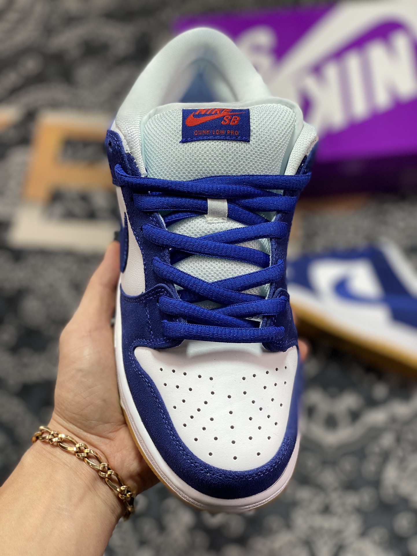 220 Nike SB Dunk Low “Los Angeles Dodgers” 洛杉矶道奇 DO9395-400