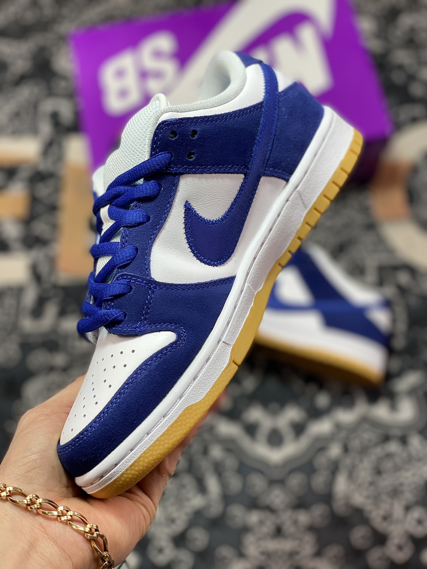 220 Nike SB Dunk Low “Los Angeles Dodgers” 洛杉矶道奇 DO9395-400