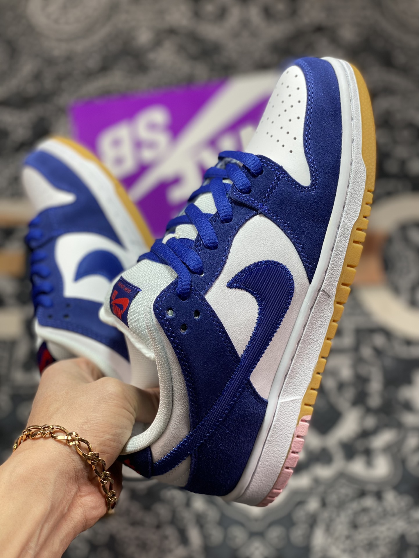 220 Nike SB Dunk Low “Los Angeles Dodgers” 洛杉矶道奇 DO9395-400