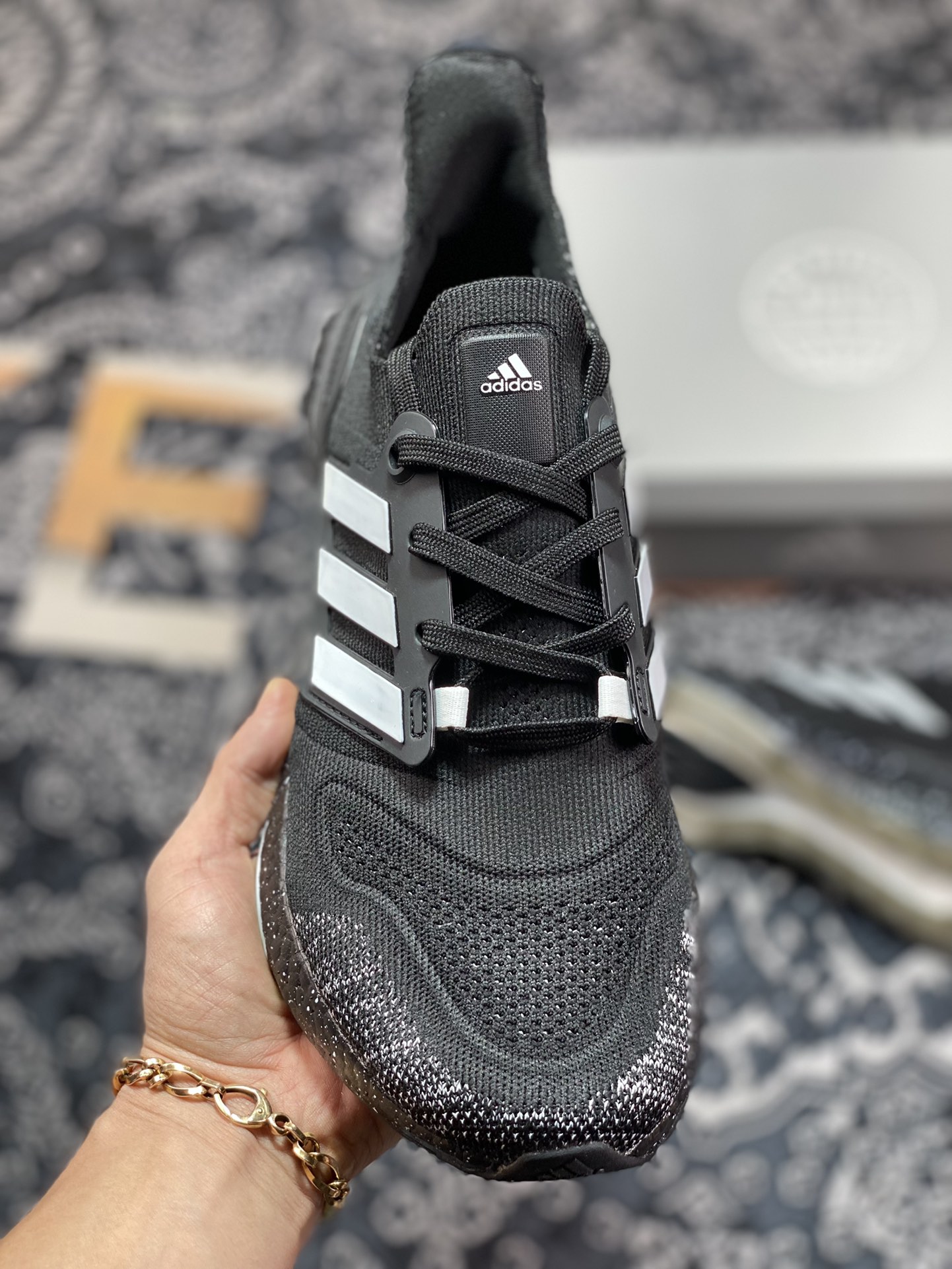 200  阿迪达斯Adidas Pure Boost 2022"Black/White inkjet"22版纯系列低帮慢跑鞋“针织黑白喷墨”HP3310