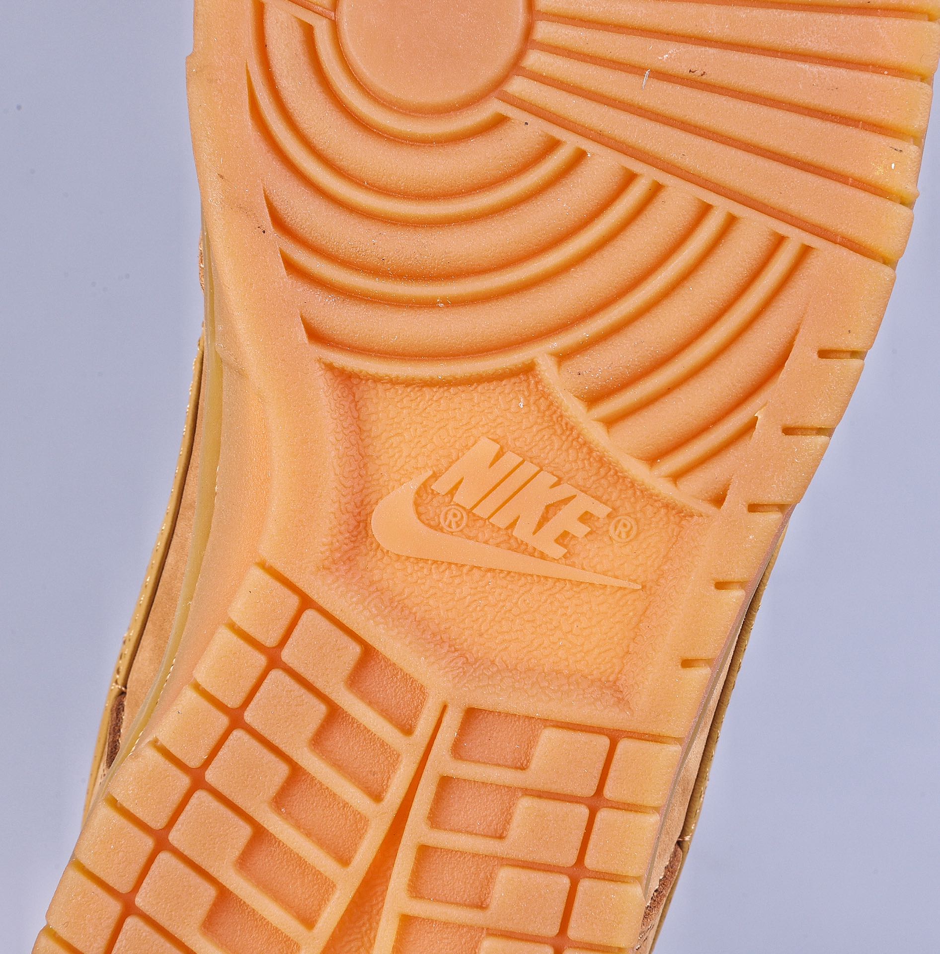 240 Nike Dunk Low 小麦色 CJ9179-200