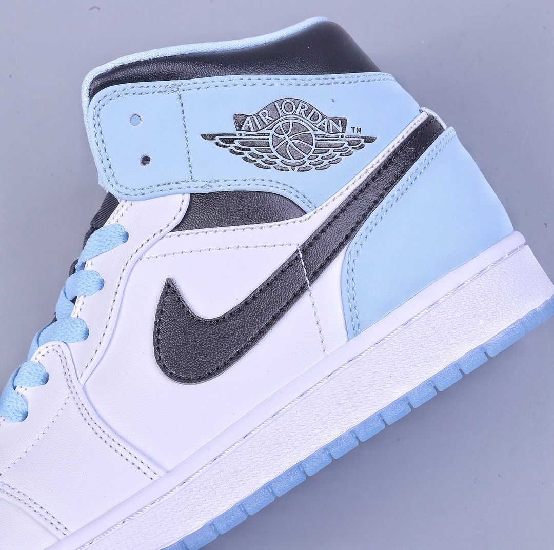 220 Air Jordan AJ1 Mid AJ1 乔1冰蓝色 中帮篮球鞋 DV1308-104
