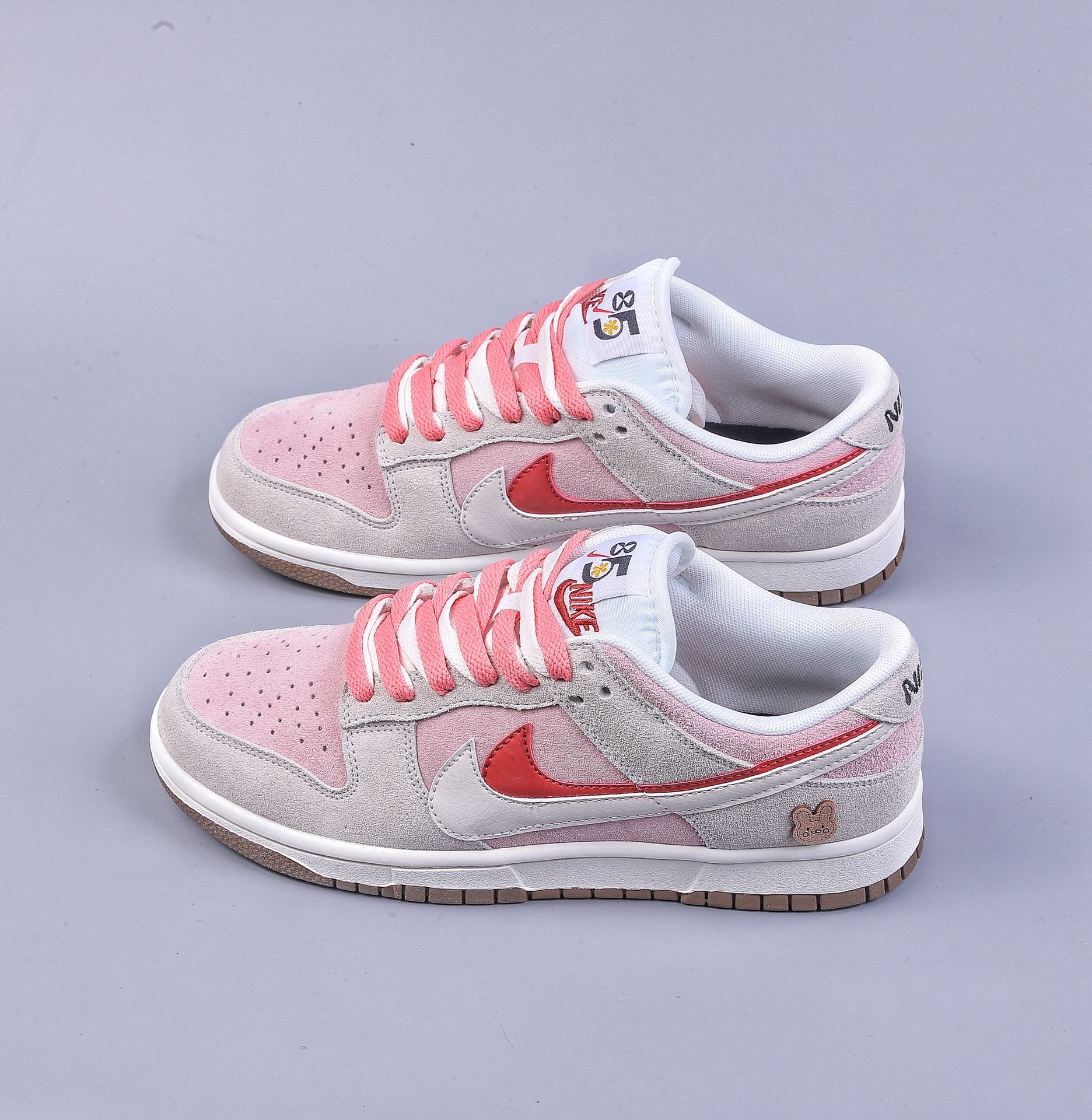 280 GTNK Dunk Low SE CNY 兔年限定 兔子饼干 DO9457-100