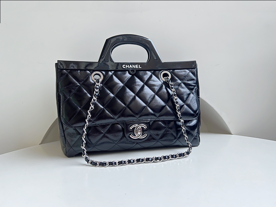 Where to Buy
 Chanel Crossbody & Shoulder Bags AAAA Quality Replica
 Black Oil Wax Leather