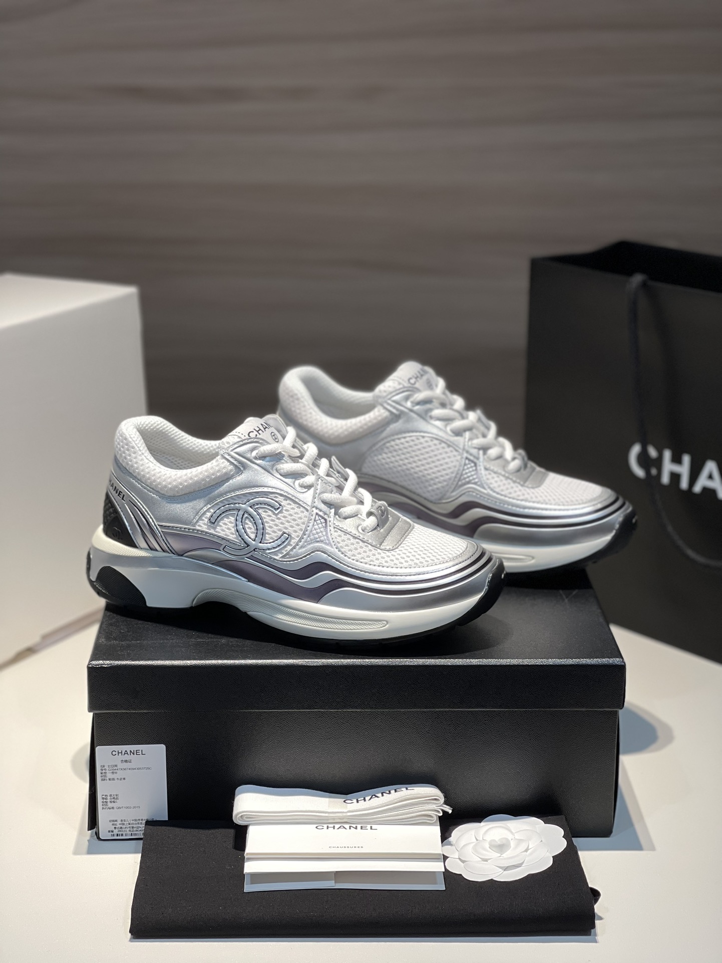 Fotos reales de entrega de los nuevos zapatos de mujer de Xiaoxiang, zapatos casuales de mujer, zapatos deportivos CHAN…