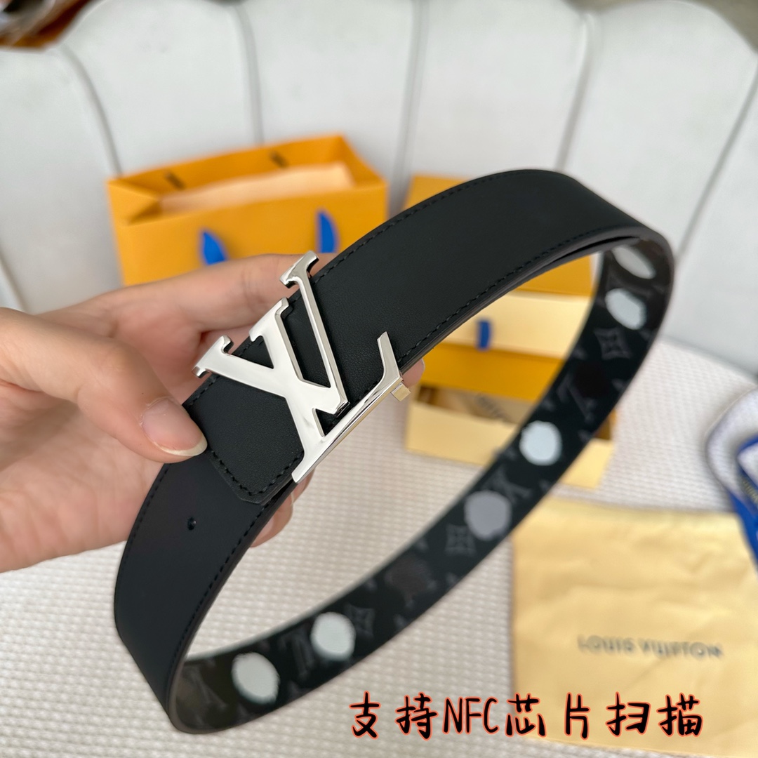 寬40mm驢家SS2023新品NxYKIVInitiales來自路易威登x草間彌生合作系列展現手繪效果波