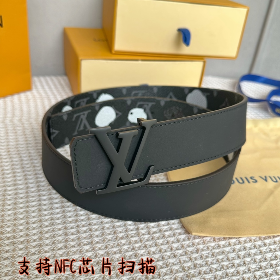 寬40mm驢家SS2023新品NxYKIVInitiales來自路易威登x草間彌生合作系列展現手繪效果波